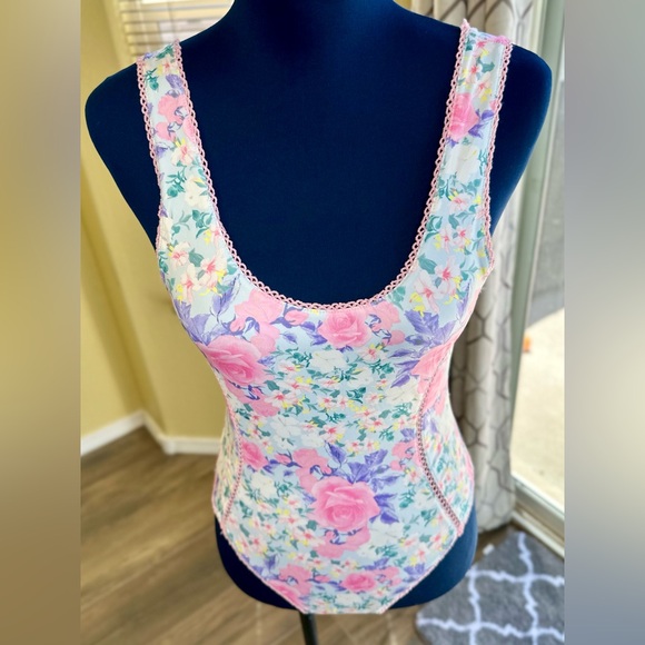 NEW! LoveShackFancy Primrose Pink Berry Mikkel Floral One-Piece Swimsuit - Picture 6 of 16